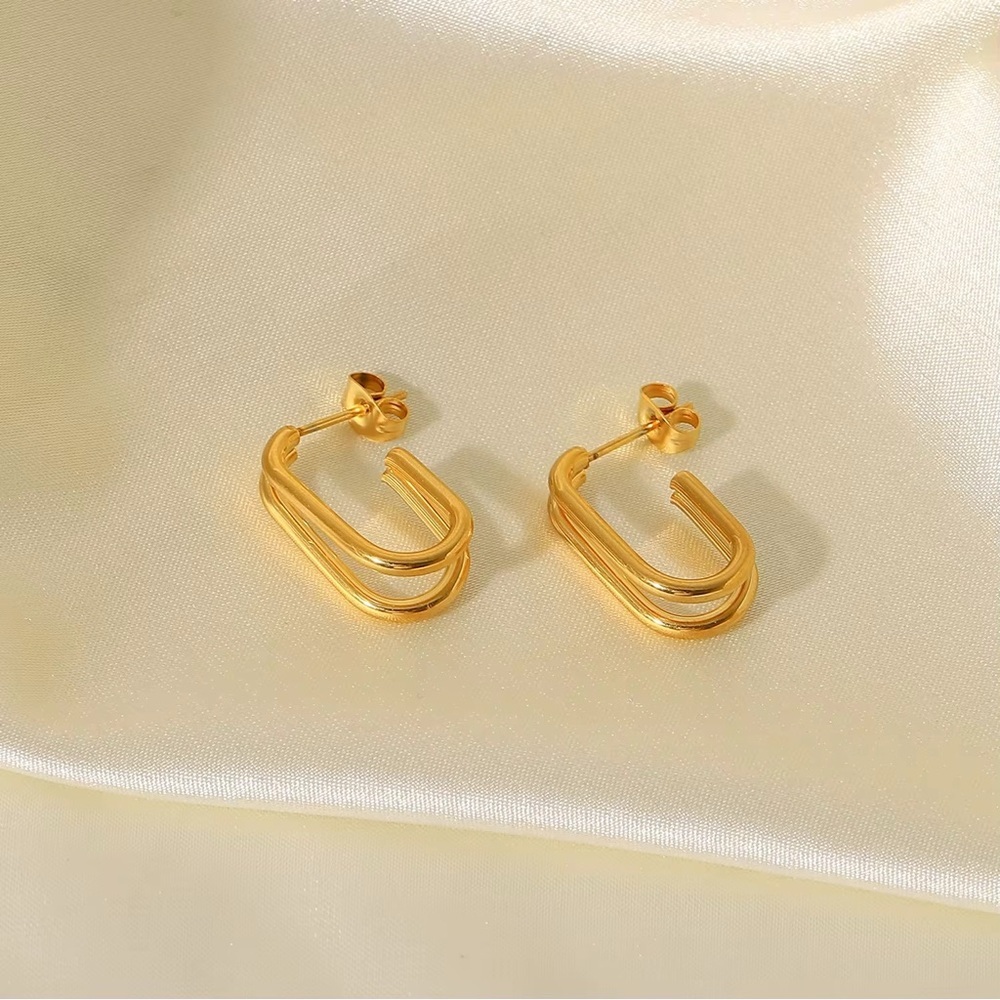 18K Gold Plated Double Layer Hoop Earrings - Picture 4 of 6